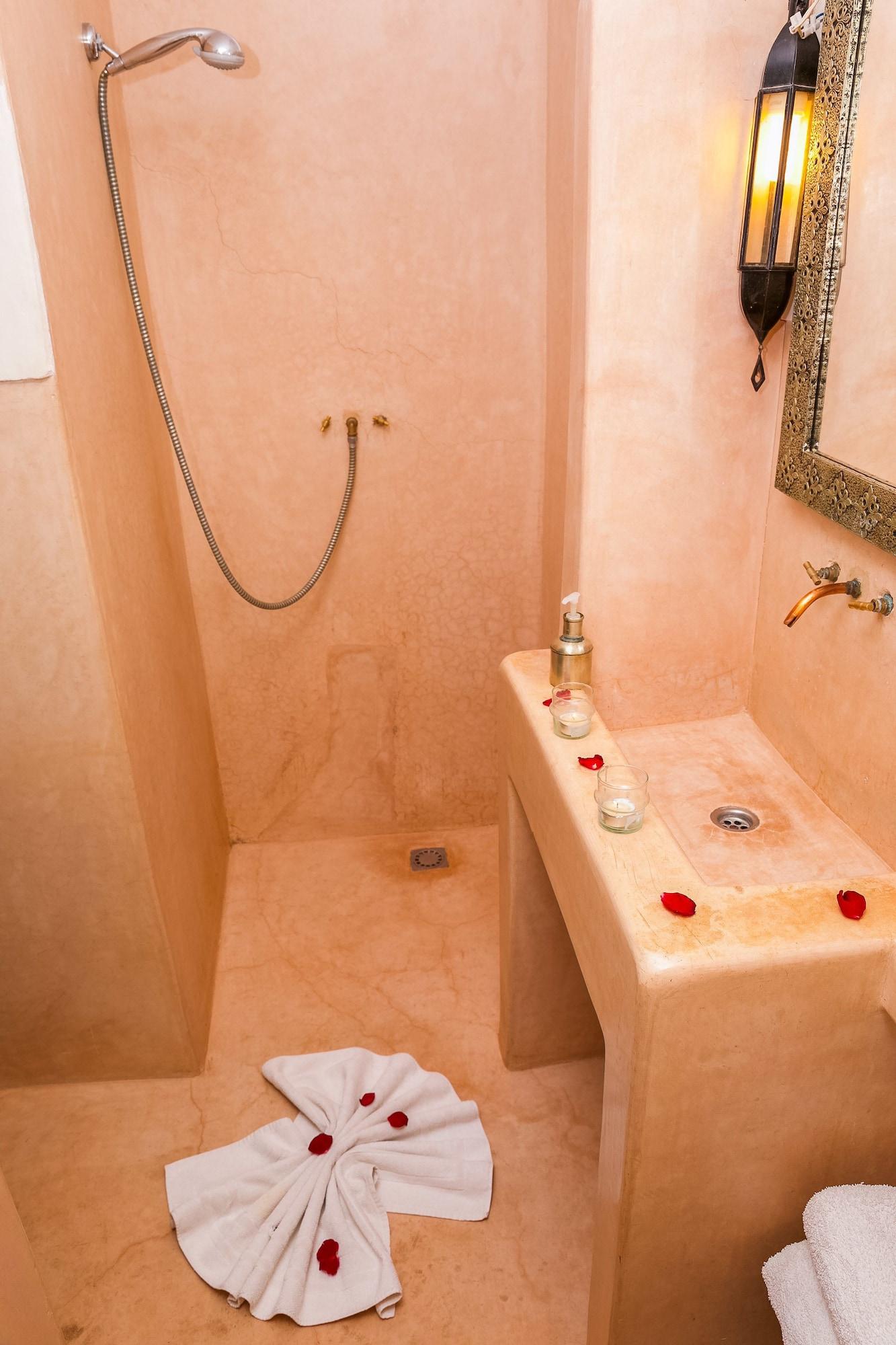 Riad Dar Aicha En Exclusivite マラケシュ エクステリア 写真